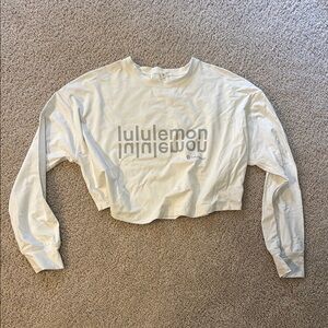 lululemon athletica Women's Cream Cropped Top